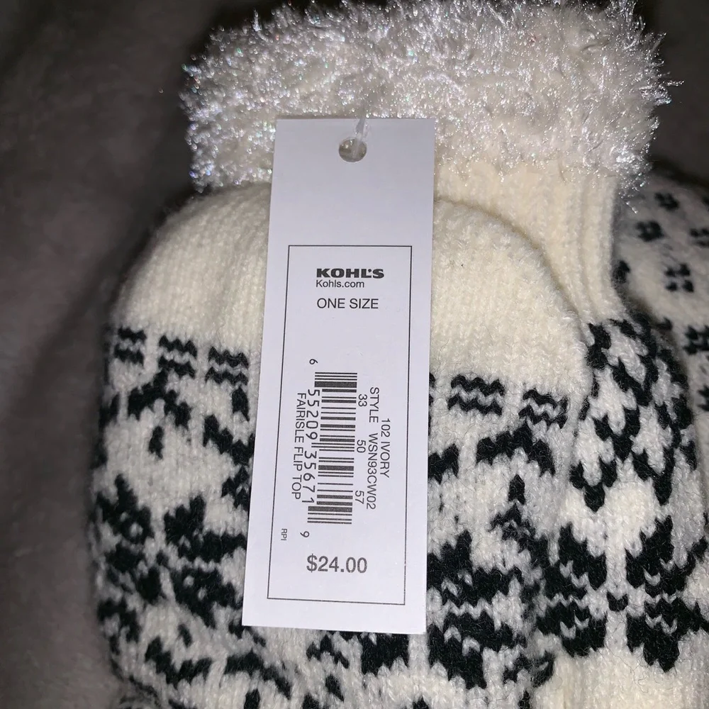 Sonoma White Snowflake Winter Flip Top Mittens
